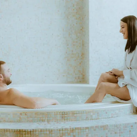 Medical And Centre Merkur Hotel