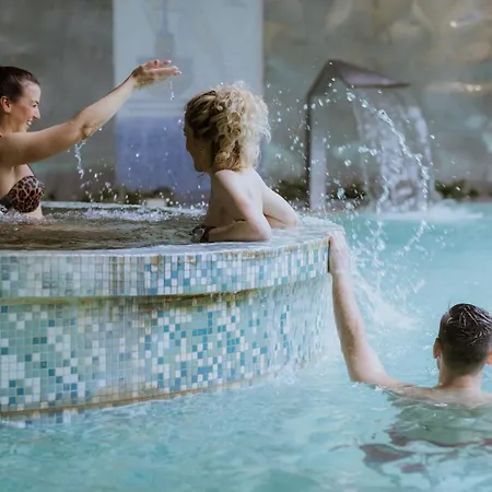 Medical And Centre Merkur *