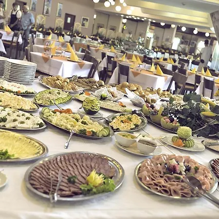 Medical And Centre Merkur * Vrnjačka Banja